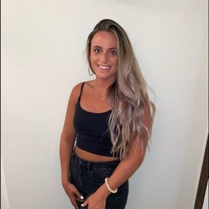 Meet your Posher, Laura